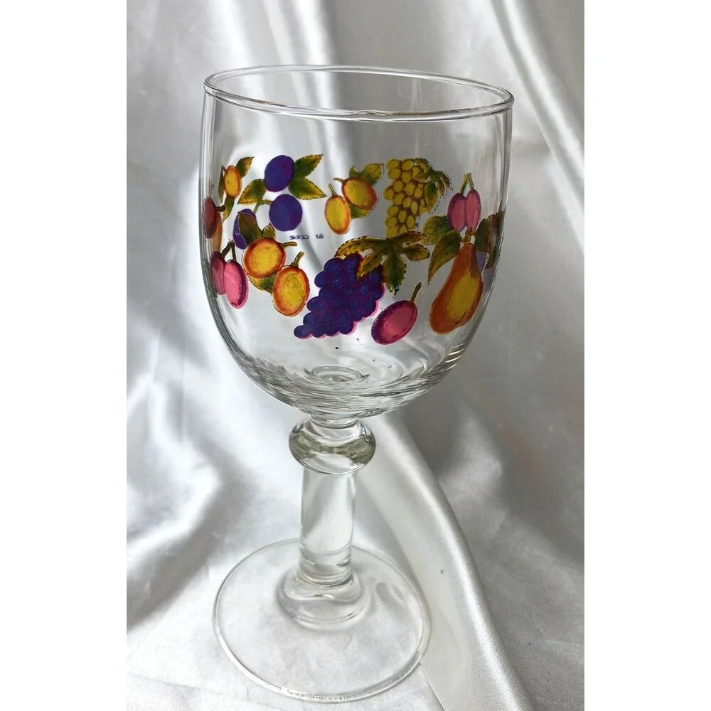 VINTAGE MADE IN ITALY CERVE GLASS DECANTER & 4 GOBLET SET FRUIT PATERN